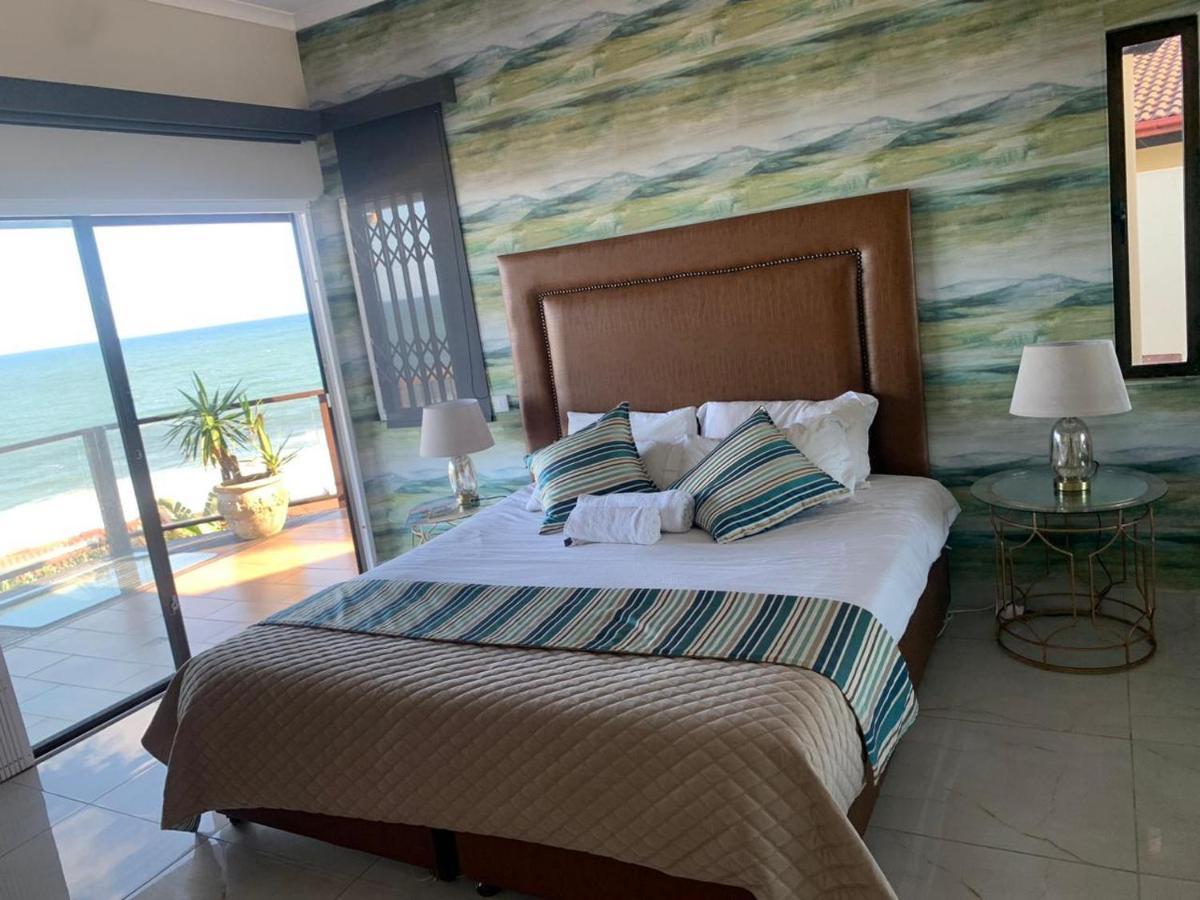 The Dolphins Hive Apartment